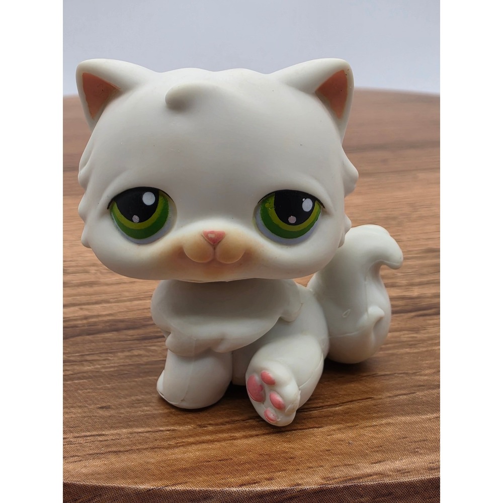 LPS Littlest Pet Shop #15 White Persian Cat with Dollhouse Accessories Lot - Picture 12 of 16